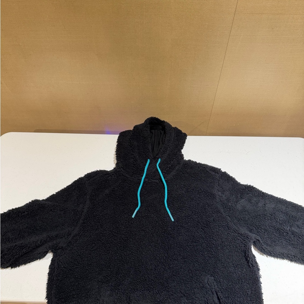Chubbies Black Fleece with Blue Accents